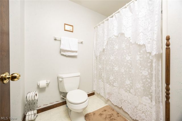 81 James Road, Fleming, OH 45729