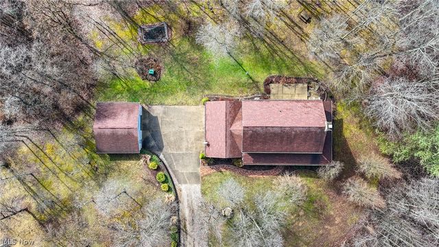 81 James Road, Fleming, OH 45729