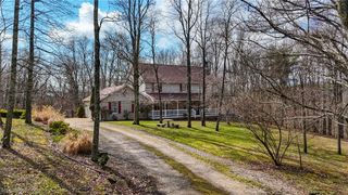 81 James Road, Fleming, OH 45729