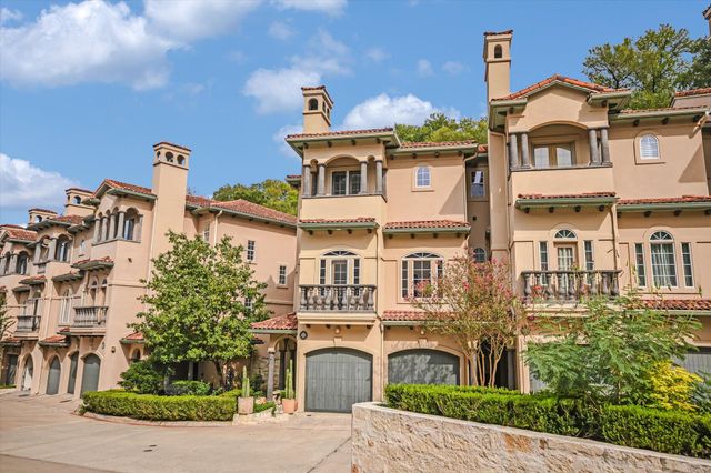 1529 Barton Springs RD 7, Austin, TX 78704