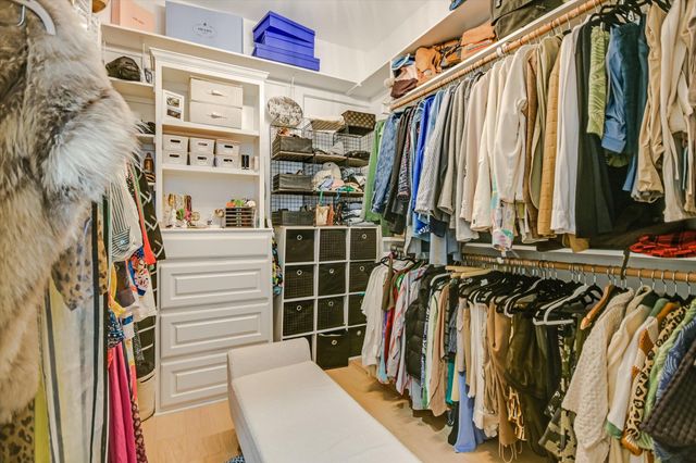 1529 Barton Springs RD 7, Austin, TX 78704