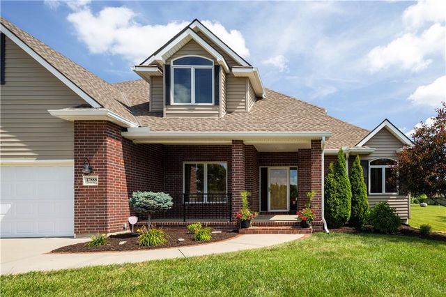 17888 Evans Road, Tonganoxie, KS 66086