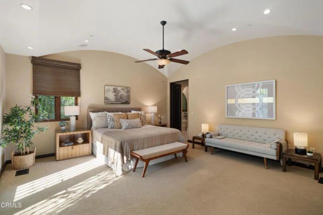 5065 Indianola Way, La Canada Flintridge, CA 91011