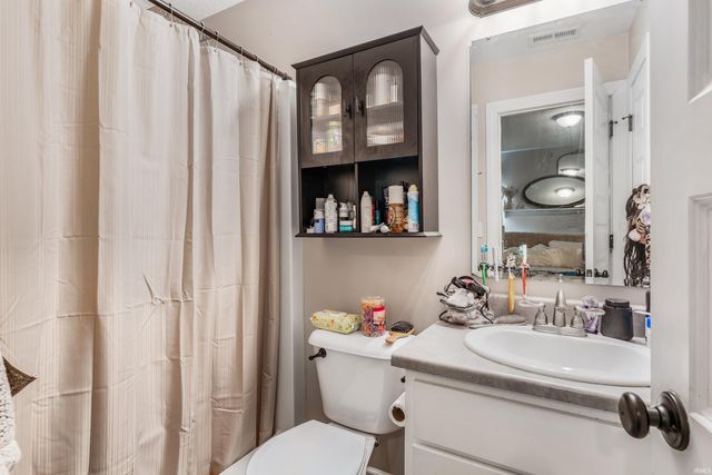 15384 Delphinium Place, Huntertown, IN 46748