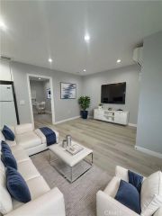 6504 Hesperia Avenue, Reseda, CA 91335