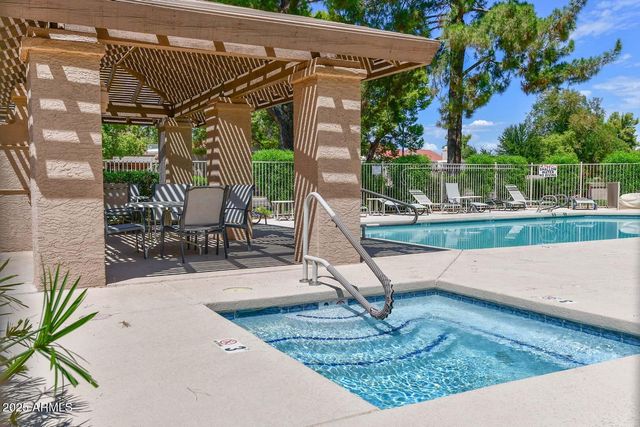 9414 W TONTO Lane, Peoria, AZ 85382