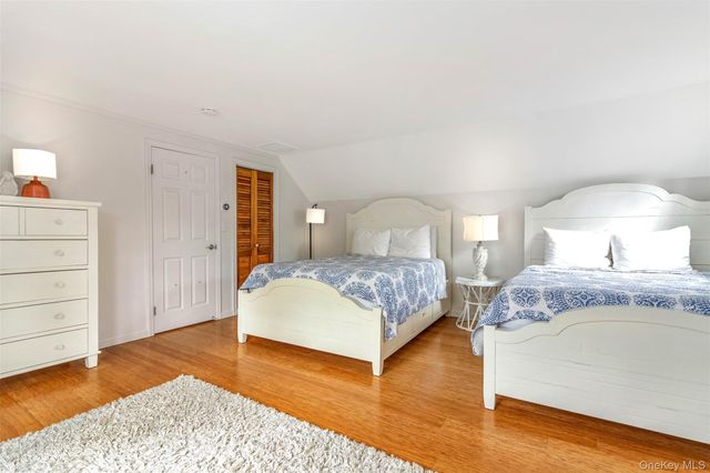 350 Eastwood Drive, Cutchogue, NY 11935