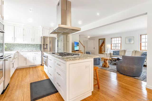 350 Eastwood Drive, Cutchogue, NY 11935