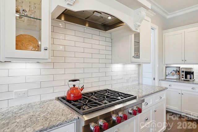 13124 Davidson Park Drive, Davidson, NC 28036