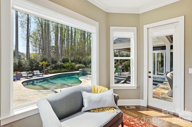 13124 Davidson Park Drive, Davidson, NC 28036