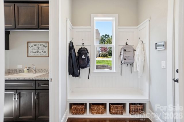 13124 Davidson Park Drive, Davidson, NC 28036