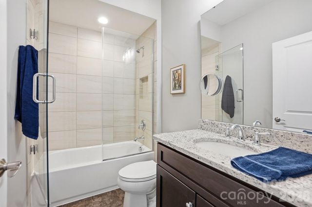 13124 Davidson Park Drive, Davidson, NC 28036