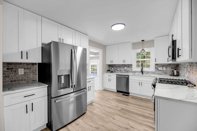 1129 Quail Drive, Charleston, SC 29412