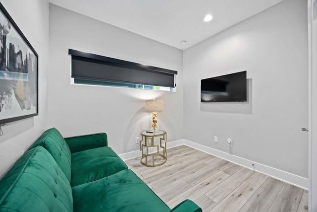 705 Gregg Street, Houston, TX 77020