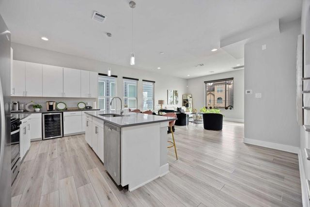 705 Gregg Street, Houston, TX 77020