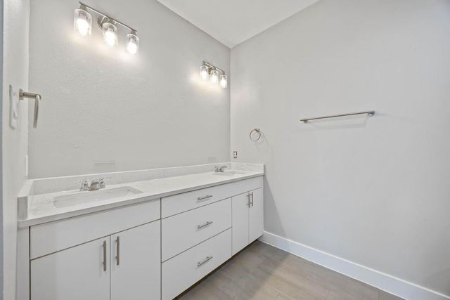 705 Gregg Street, Houston, TX 77020