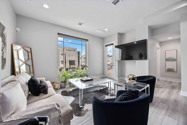 705 Gregg Street, Houston, TX 77020