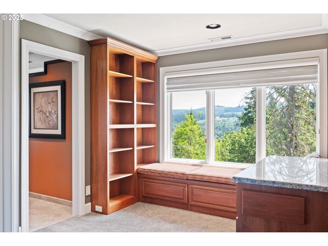 2512 PETERS Dr, Longview, WA 98632
