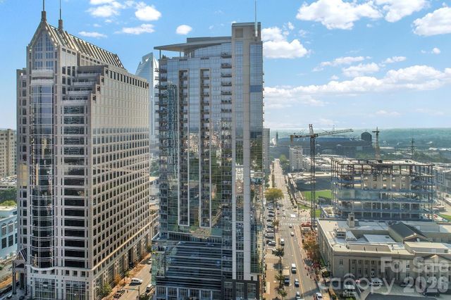 333 W Trade Street 2701, Charlotte, NC 28202