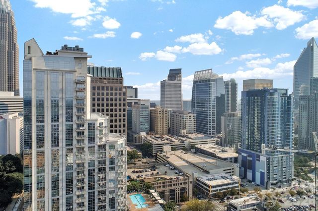 333 W Trade Street 2701, Charlotte, NC 28202