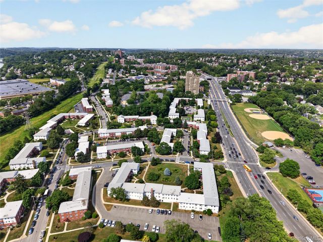 13 winchester Avenue 2a, Yonkers, NY 10710