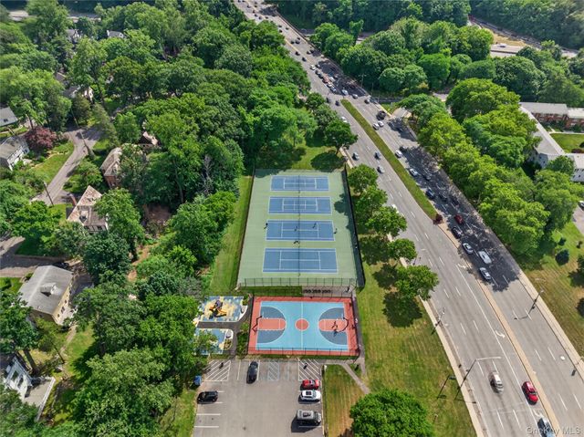 13 winchester Avenue 2a, Yonkers, NY 10710