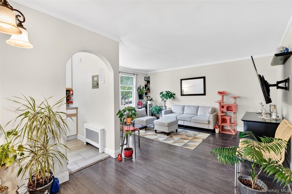 13 winchester Avenue 2a, Yonkers, NY 10710