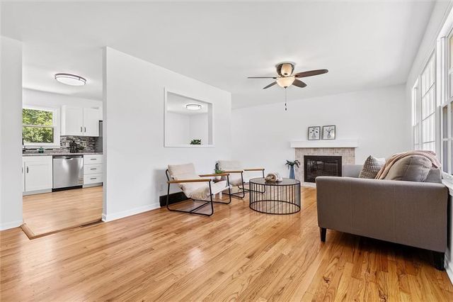 13509 Belmeade Avenue, Grandview, MO 64030
