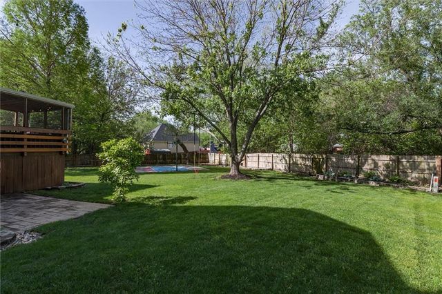 991 N Marion Street, Olathe, KS 66061