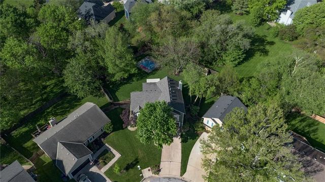 991 N Marion Street, Olathe, KS 66061