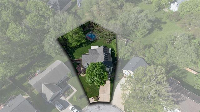 991 N Marion Street, Olathe, KS 66061