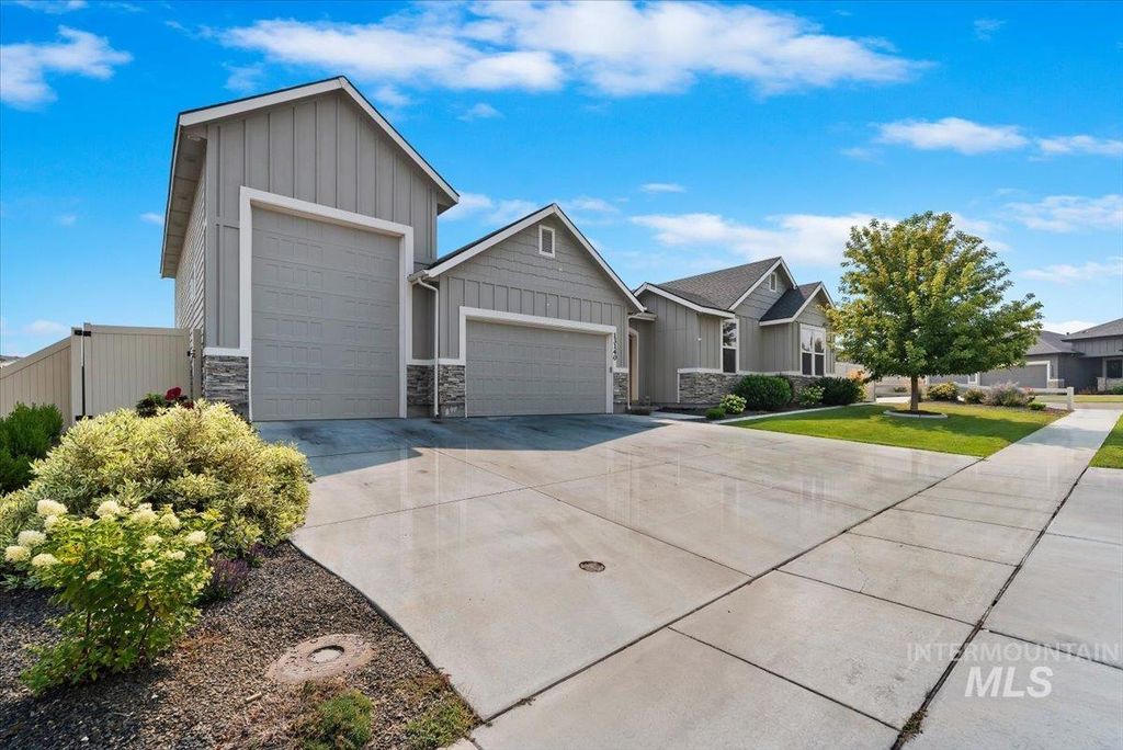 13140 S Grace Point Way, Nampa, ID 83686 photo 2