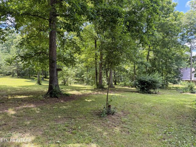 102 Skyline Court, Crossville, TN 38572