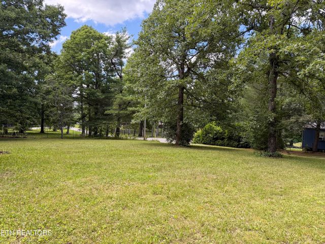 102 Skyline Court, Crossville, TN 38572