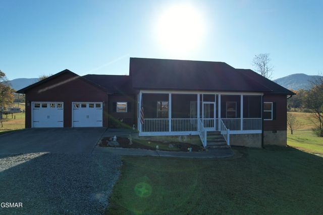 120 County Line Road, Dandridge, TN 37725