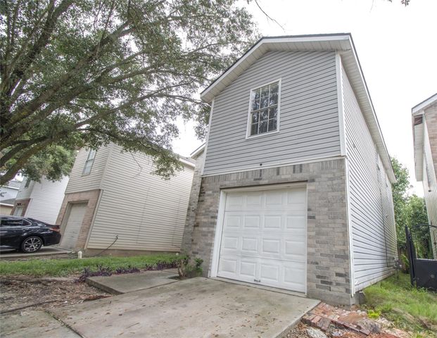 2115 Whittier Drive, Houston, TX 77032