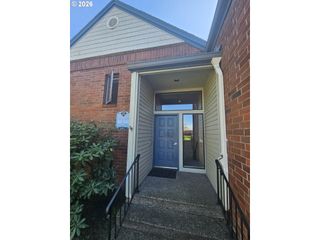 14875 Ne SACRAMENTO St 142, Portland, OR 97230