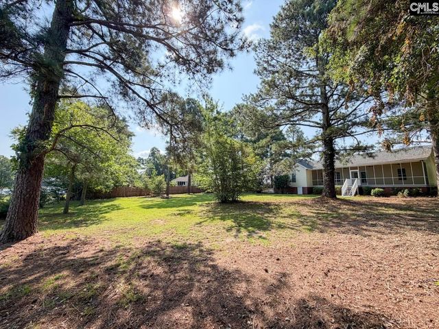 524 Craps-Weeks Road, Gilbert, SC 29054