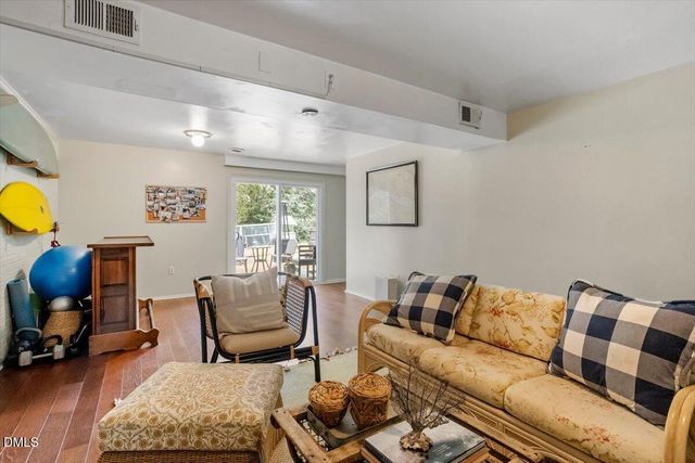 200 Northclift Drive, Raleigh, NC 27609