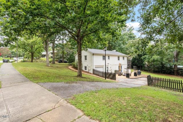 200 Northclift Drive, Raleigh, NC 27609