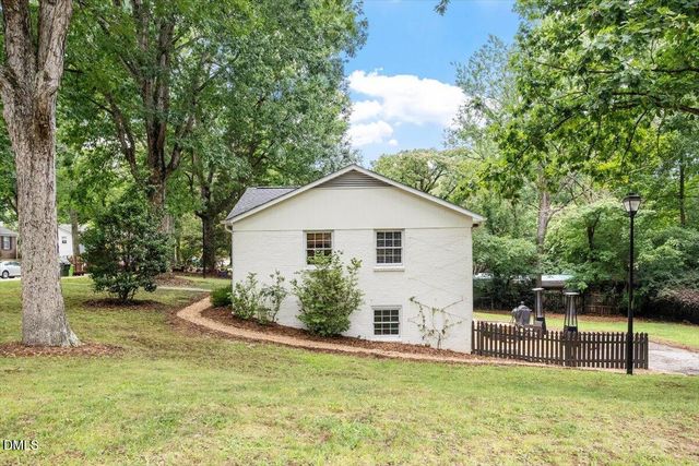 200 Northclift Drive, Raleigh, NC 27609