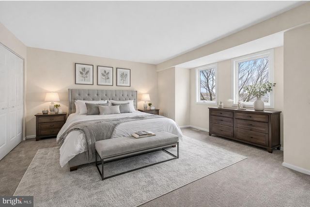 2 EIGHTH AVE, Wilmimgton, DE 19805