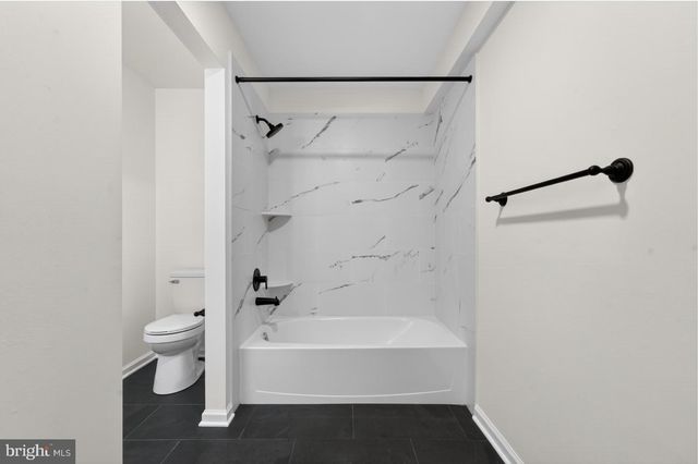 2 EIGHTH AVE, Wilmimgton, DE 19805