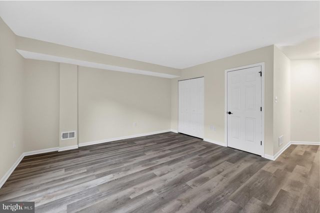 2 EIGHTH AVE, Wilmimgton, DE 19805