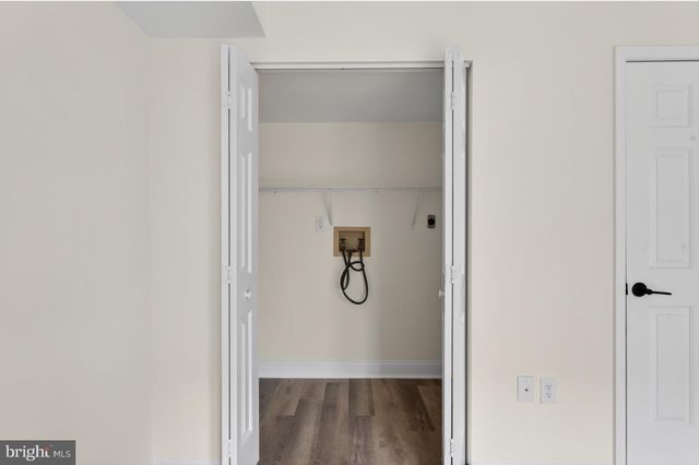 2 EIGHTH AVE, Wilmimgton, DE 19805