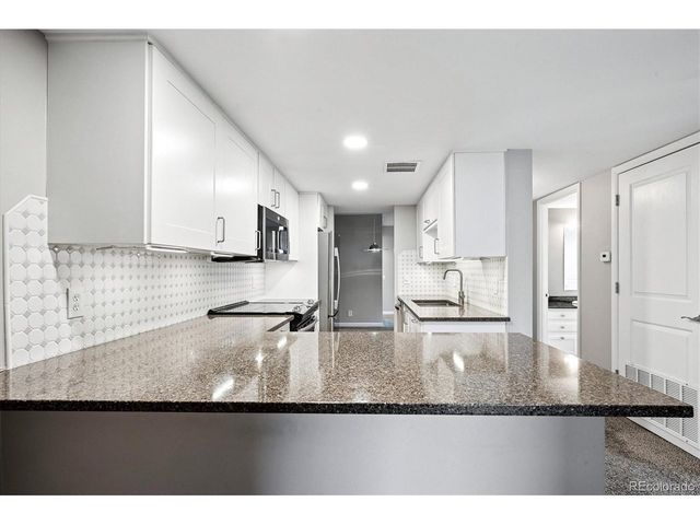 5955 E 10th Ave 409, Denver, CO 80220