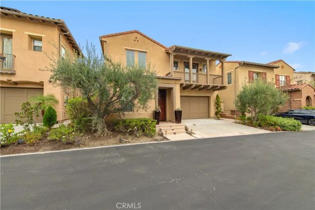 105 Tomato, Irvine, CA 92618