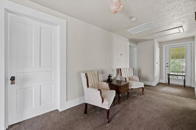 1005 W Clayton Street, Dayton, TX 77535