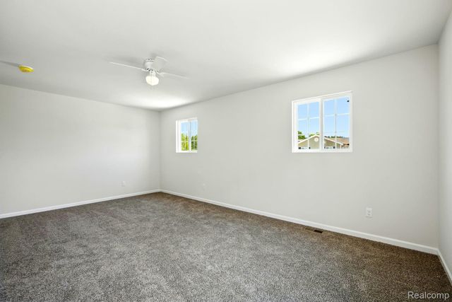 5740 Copper Tree Park, Waterford Charter Township, MI 48327