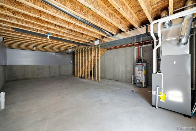 5740 Copper Tree Park, Waterford Charter Township, MI 48327